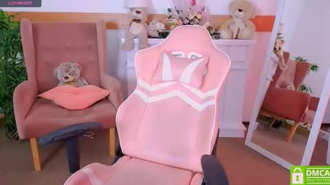 Snapshot of antonia_ferrero chatting on December 18, 7:03 am antonia_ferrero online show from December 18, 7:03 am