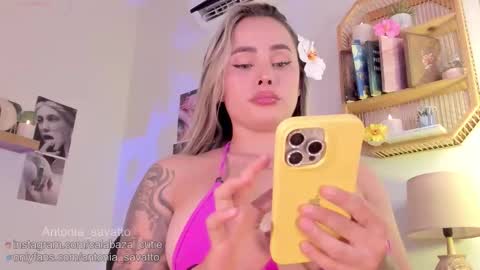 o ANTO online show from November 12, 9:14 pm