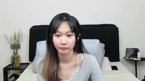 Snapshot of antoniaina chatting on December 15, 11:25 am Aina online show from December 15, 11:25 am