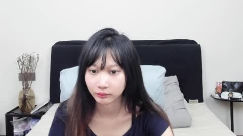 Snapshot of antoniaina chatting on March 1, 4:09 pm Aina online show from March 1, 4:09 pm