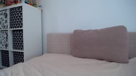 Snapshot of antoniamartin1 chatting on March 7, 2:34 pm Antonia online show from March 7, 2:34 pm
