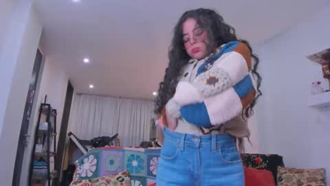 Antonia online show from February 27, 4:01 am