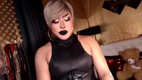 antoniasaints69 online show from May 11, 12:55 pm
