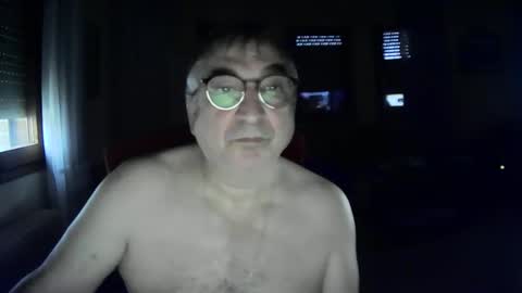 Antonio online show from December 15, 2:32 pm