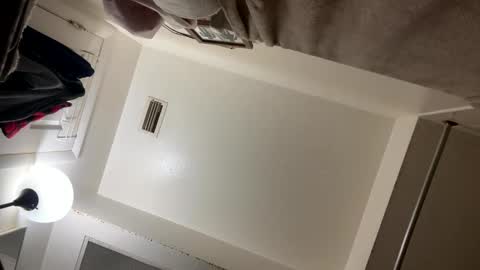 antonio_bugz online show from September 11, 10:37 am