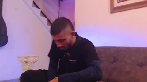 Snapshot of antoniocuervo chatting on December 29, 8:26 pm Hadez online show from December 29, 8:26 pm