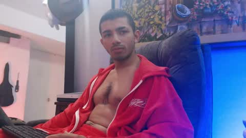 Snapshot of antoniocuervo chatting on March 2, 1:16 pm Hadez online show from March 2, 1:16 pm