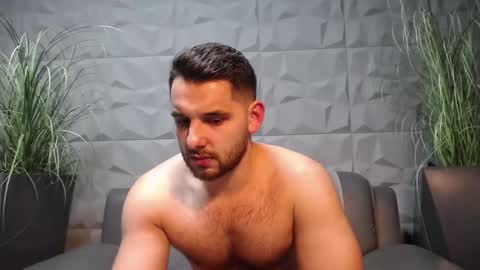 HI My name is Antonio online show from February 14, 8:05 pm