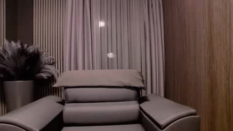 HI My name is Antonio online show from December 15, 7:07 pm