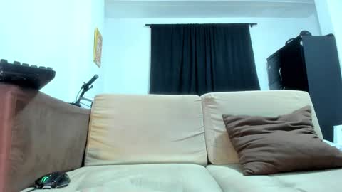 Juan Camilo online show from September 13, 1:27 am