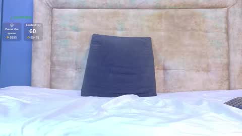 Juan Camilo online show from November 21, 1:37 am