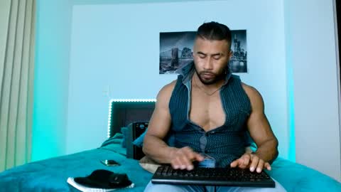 ANTONY D ANGELO online show from January 24, 3:00 am