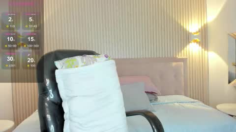 antoonellaa online show from October 6, 12:24 pm