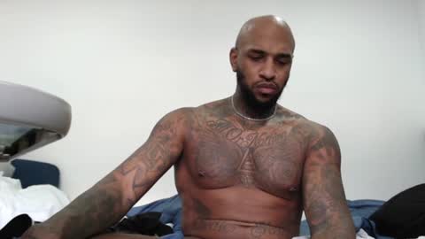 antwanblack11 online show from December 4, 4:05 pm