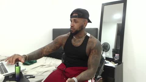 Snapshot of antwanblack11 chatting on September 20, 1:28 am antwanblack11 online show from September 20, 1:28 am