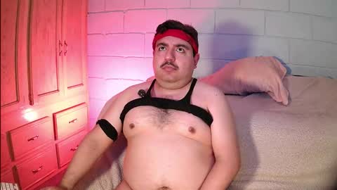 AnuarFox online show from February 7, 7:34 am