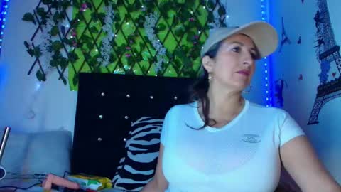 any mour online show from February 8, 3:15 pm