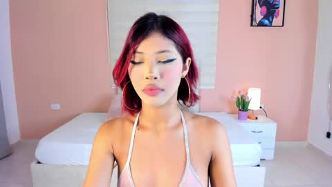 Anya  online show from April 30, 9:08 pm