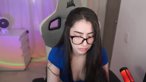 anya online show from September 29, 8:13 pm