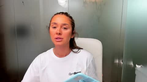 Anya online show from May 15, 8:32 am