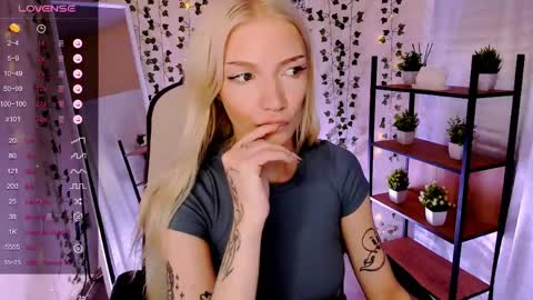 Anya online show from May 6, 2:08 am