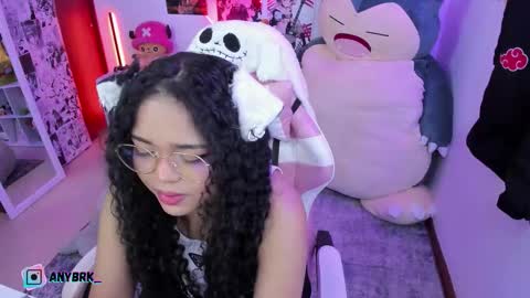 Snapshot of anyburkee chatting on September 19, 4:47 am Any online show from September 19, 4:47 am