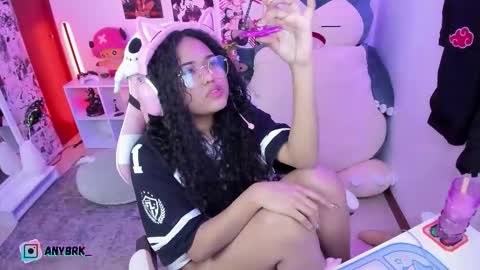 Snapshot of anyburkee chatting on September 24, 4:16 am Any online show from September 24, 4:16 am