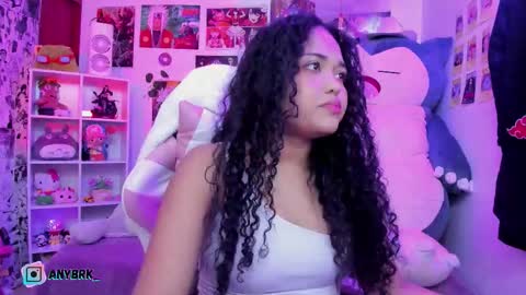 Snapshot of anyburkee chatting on September 30, 12:37 am Any online show from September 30, 12:37 am