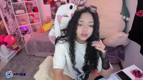 Snapshot of anyburkee chatting on October 14, 2:23 am Any online show from October 14, 2:23 am