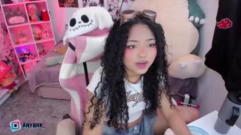 Snapshot of anyburkee chatting on October 24, 11:56 pm Any online show from October 24, 11:56 pm