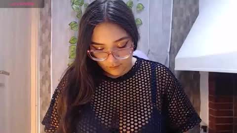 Snapshot of anyeladondecm101 chatting on April 5, 7:22 pm anyeladondecm101 online show from April 5, 7:22 pm