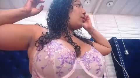 Anyela  online show from July 21, 2:08 pm