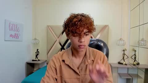 Snapshot of anyelotwink chatting on January 11, 1:27 pm anyelotwink online show from January 11, 1:27 pm