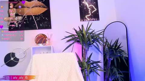 Snapshot of anyssyahoot chatting on February 3, 6:22 am Anyssya online show from February 3, 6:22 am