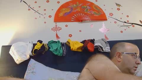 Snapshot of aotearoa31 chatting on December 2, 6:36 pm aotearoa31 online show from December 2, 6:36 pm