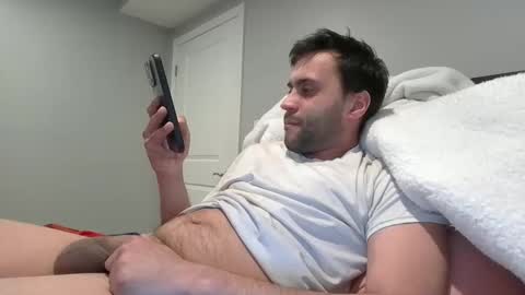 Snapshot of ap111444 chatting on March 5, 8:00 pm ap111444 online show from March 5, 8:00 pm