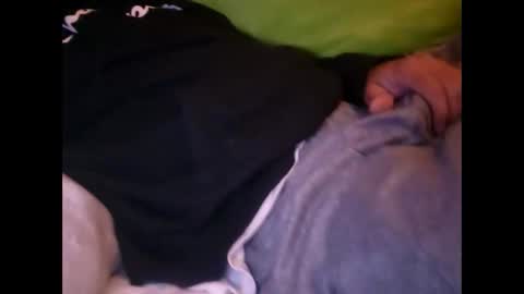 Snapshot of ap4978 chatting on April 3, 1:53 pm Andres online show from April 3, 1:53 pm