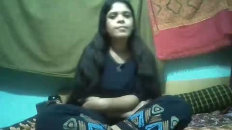 Snapshot of apa142817 chatting on February 14, 5:32 pm Aparalux online show from February 14, 5:32 pm