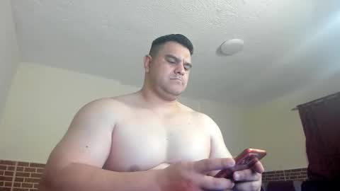 Snapshot of apholov chatting on September 26, 7:12 am follow me here you find me online show from September 26, 7:12 am