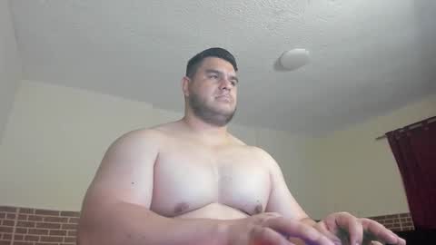 Snapshot of apholov chatting on October 24, 1:29 pm follow me here you find me online show from October 24, 1:29 pm