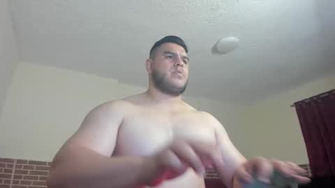 Snapshot of apholov chatting on October 29, 11:45 am follow me here you find me online show from October 29, 11:45 am