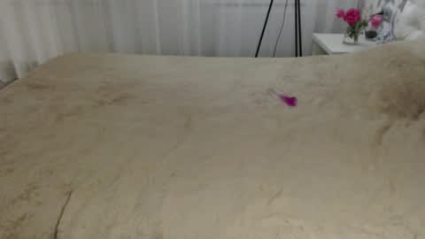 Aphrodite online show from September 20, 8:32 pm