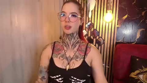 Snapshot of aphrodite__bloom chatting on July 22, 12:57 am aphrodite__bloom online show from July 22, 12:57 am