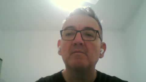 Snapshot of apixaba chatting on December 8, 8:36 pm furry bear online show from December 8, 8:36 pm