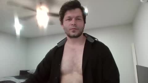 Snapshot of apocalypse_cream chatting on February 11, 12:37 am apocalypse_cream online show from February 11, 12:37 am