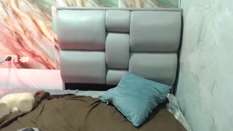 Snapshot of apolo01_ chatting on September 28, 5:40 pm Apolo online show from September 28, 5:40 pm