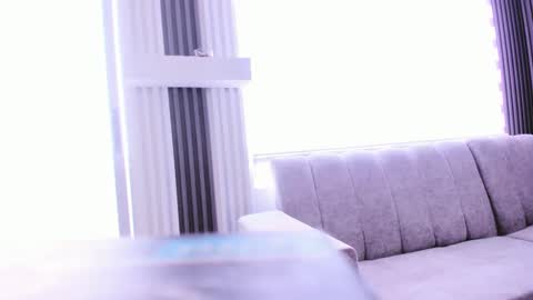 Snapshot of apolo_bianco_ chatting on March 9, 9:03 pm APOLO online show from March 9, 9:03 pm