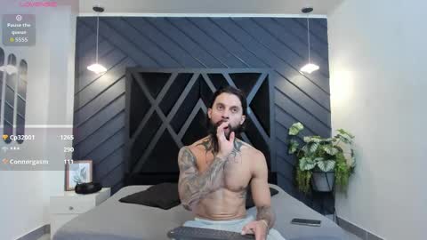 Snapshot of apolo_bianco_ chatting on September 20, 11:28 pm APOLO online show from September 20, 11:28 pm