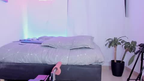 APOLO online show from January 14, 6:52 am