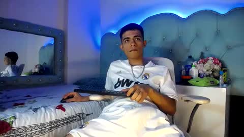 Apolo Richards online show from March 19, 7:51 pm